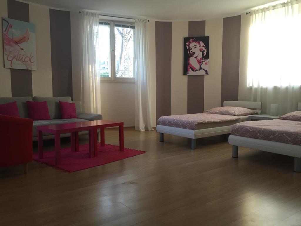 Ela Apartments Berlin Room photo